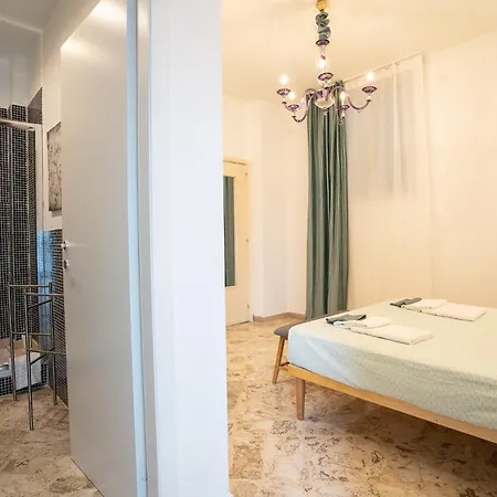 _ Cavour 156 & Savoia _ Guest house *