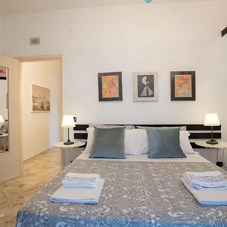 _ Cavour 156 & Savoia _ Guest house
