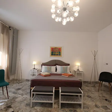 _ Cavour 156 & Savoia _ Guest house