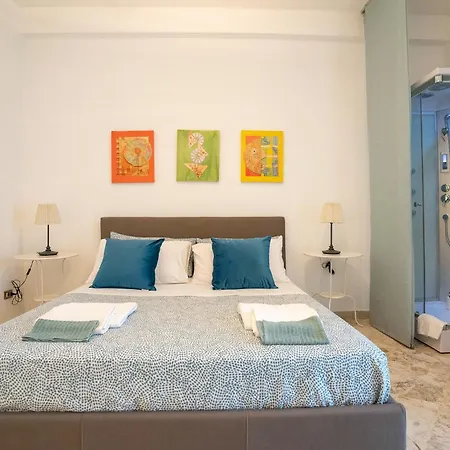 Guest house _ Cavour 156 & Savoia _ Bari