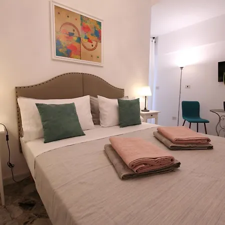 _ Cavour 156 & Savoia _ Guest house