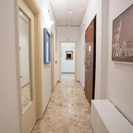 _ Cavour 156 & Savoia _ Bari