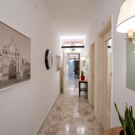 _ Cavour 156 & Savoia _ Guest house