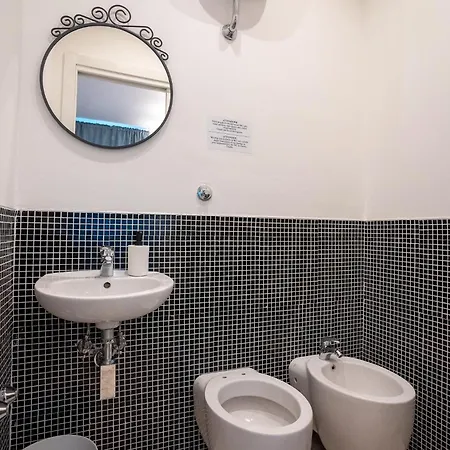 Guest house _ Cavour 156 & Savoia _