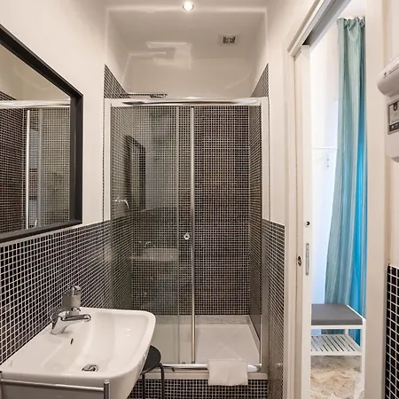 Guest house _ Cavour 156 & Savoia _