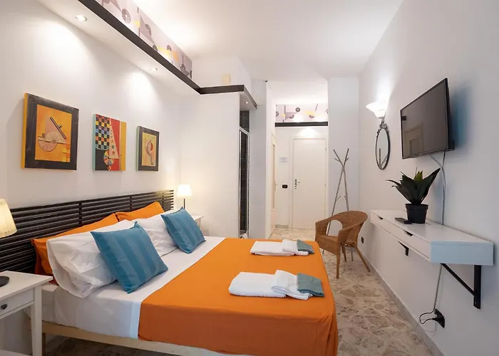 _ Cavour 156 & Savoia _ Πανσιόν Μπάρι