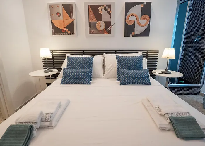 _ Cavour 156 & Savoia _ Μπάρι